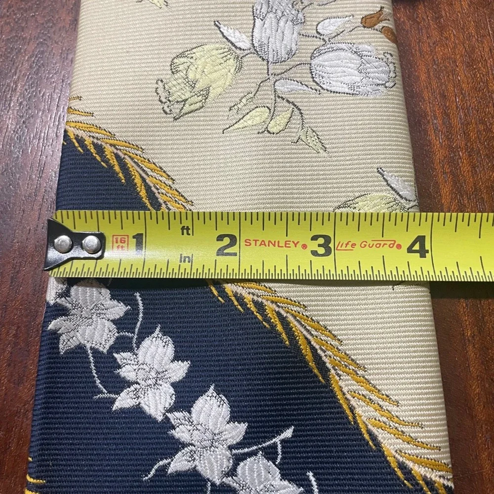 Mens Navy Blue Cream Floral Wheat‎ Striped Woven Polyester Necktie Classic Tie